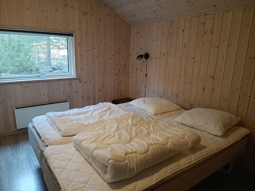 Det finns 16 sovplatser i lyxstuga nr 303