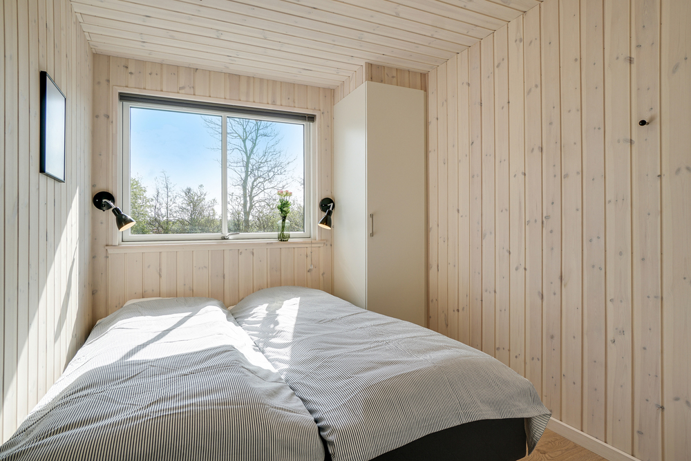 Ett av de 10 utmärkta sovrummen i lyxstuga nr 441 i Østjylland.