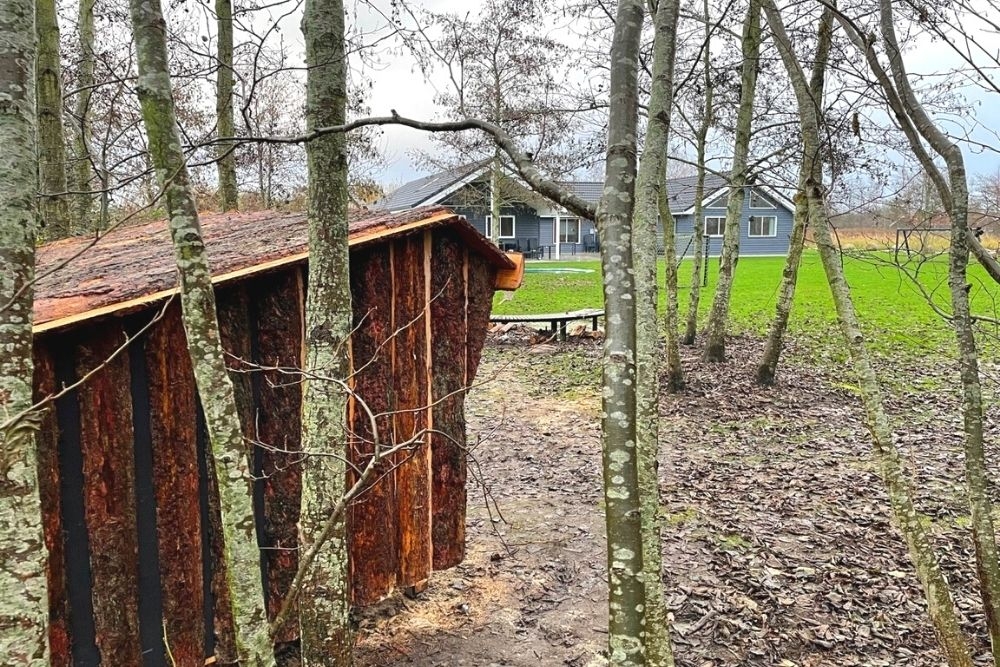 Utomhusaktiviteter kring sommarhus nr 432.