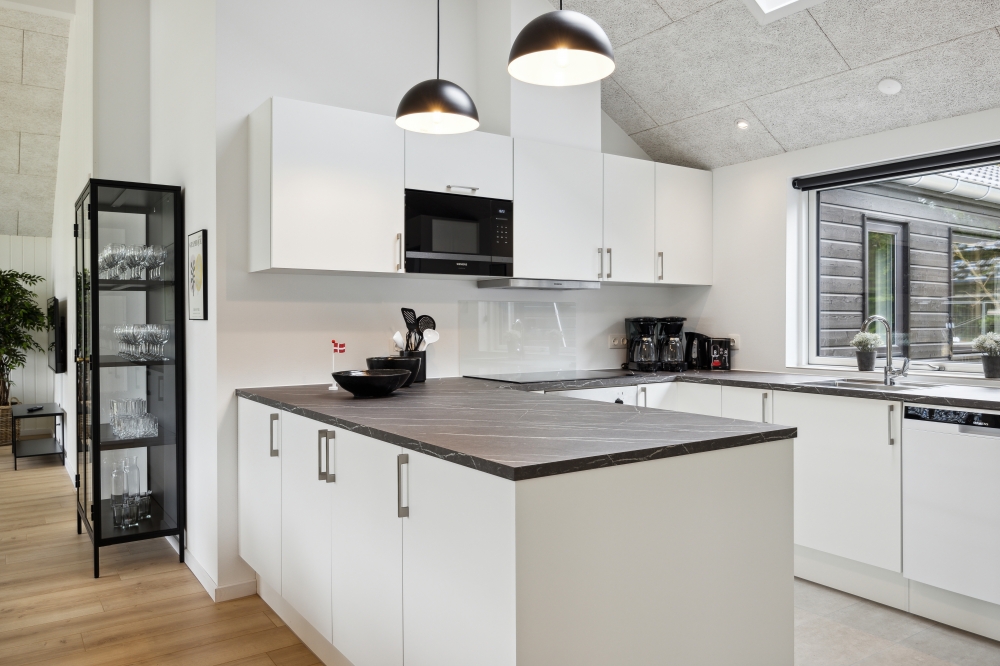 Köket i lyxstuga nr 755 är generöst inrett.