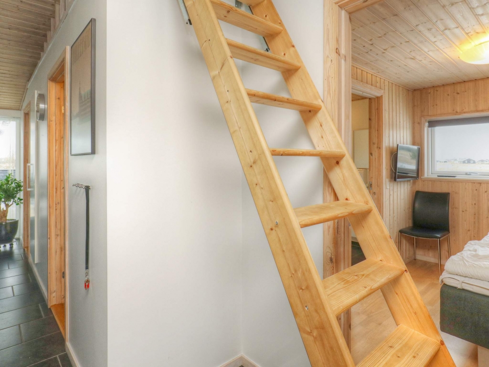 Några av de 14 sovplatserna finns på loftet i lyxstuga nr 626