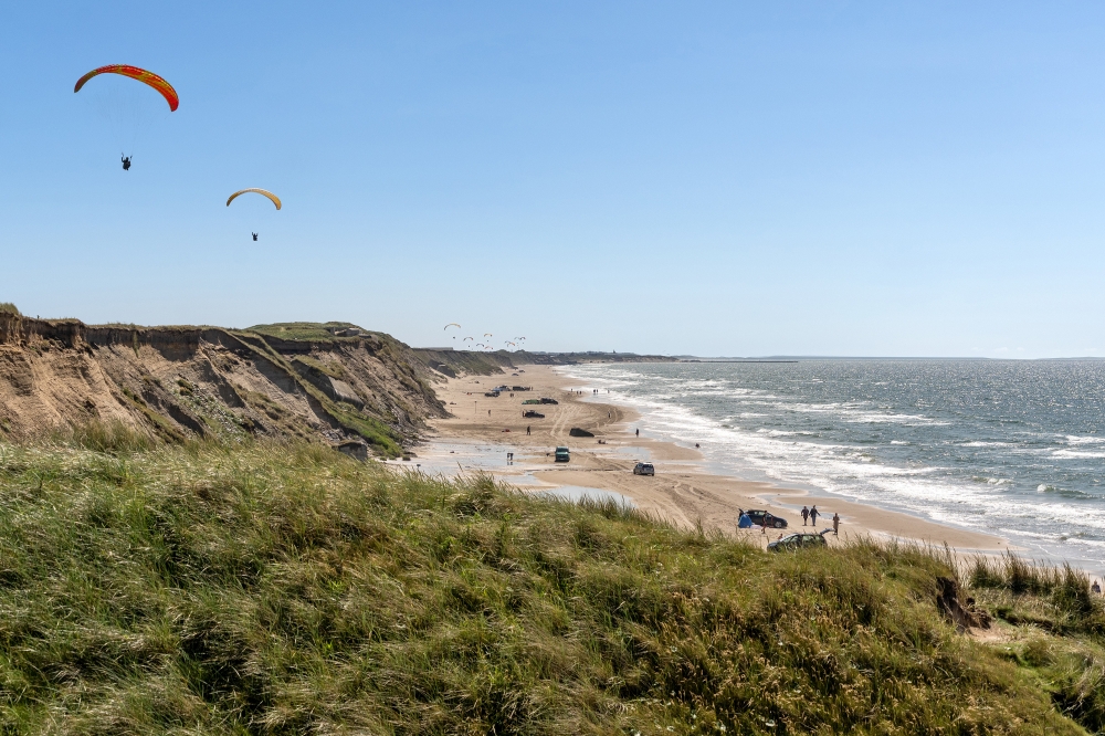 Den vackra stranden i närheten av lyxhus 194 vid Nordjylland.