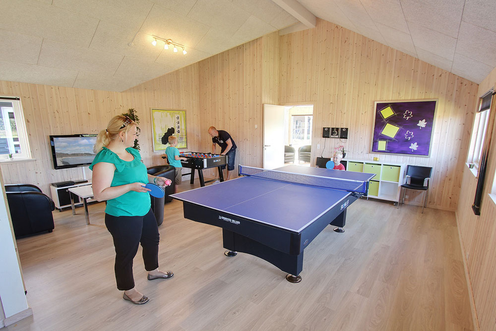 Där man kan tävla mot varandra om äran eller kanske disken, i både bordfotboll, biljard, bordtennis och dart
