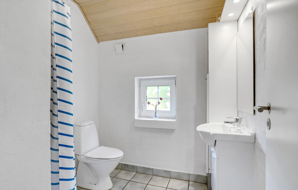Ett av badrummen i lyxstuga nr 135